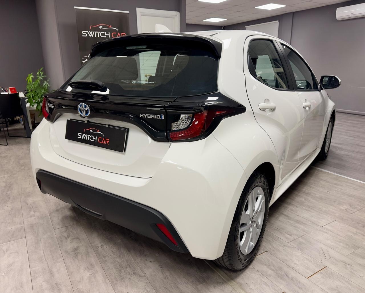 Toyota Yaris 1.5 Hybrid 5 porte Business SUPER PREZZO!