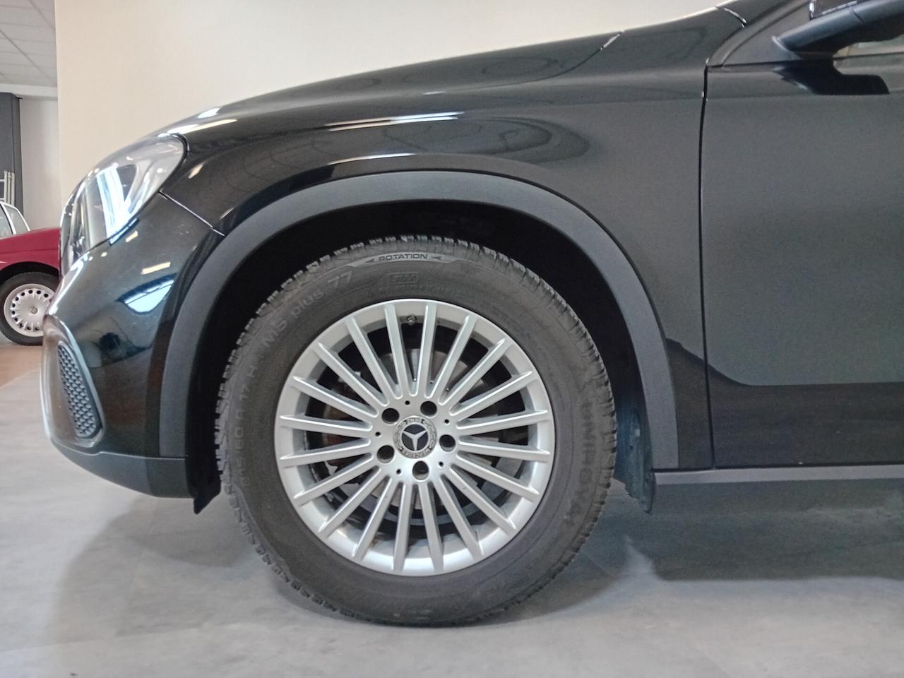 Mercedes-benz GLA 180 d Business