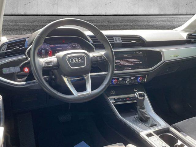 AUDI Q3 35 TDI S tronic S line edition