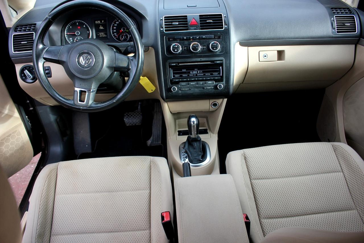 Volkswagen Touran 7 POSTI 1.6 TDI 105 CV AUTOMATICA GARANZIA 12 MESI