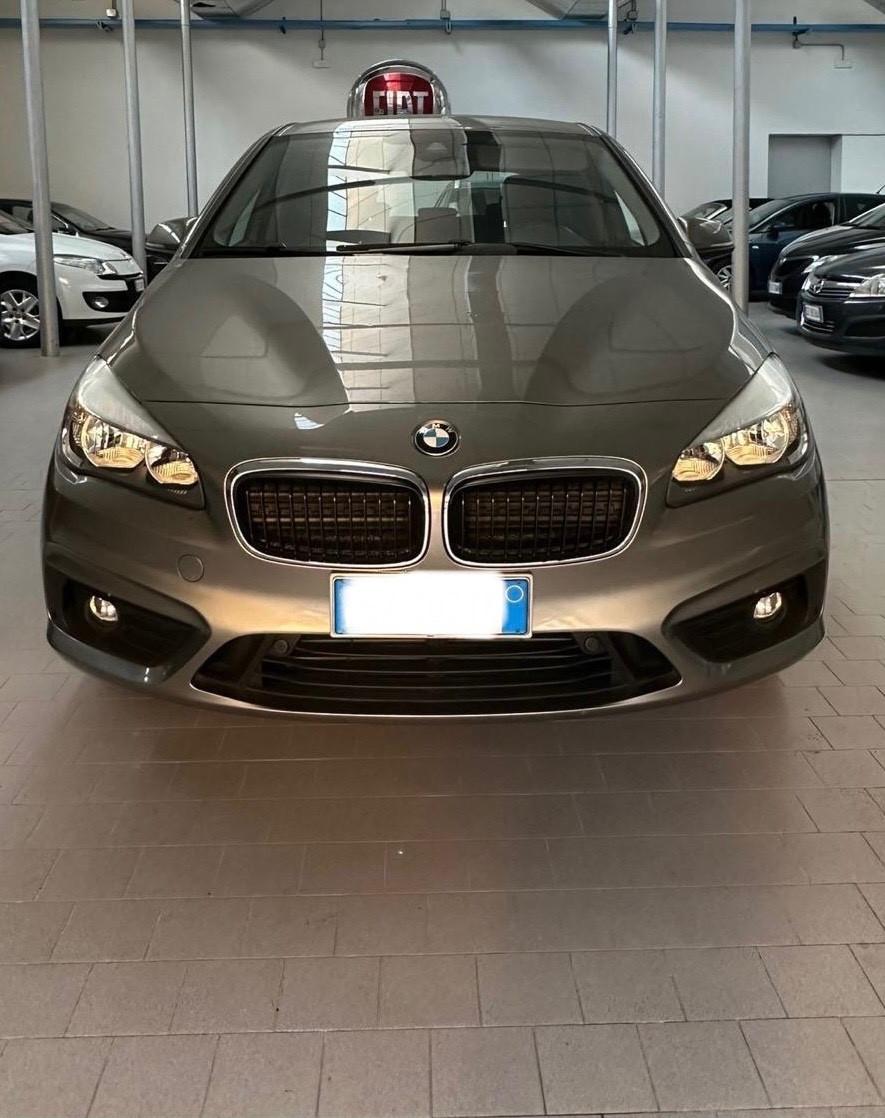 Bmw 2er Active Tourer 218i Active Tourer Luxury