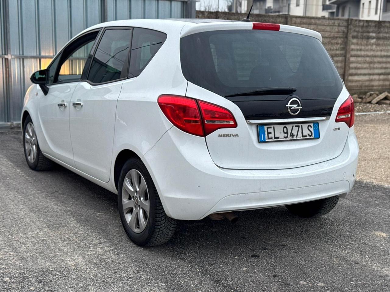 Opel Meriva 1.7 CDTI 110CV b-color Cosmo