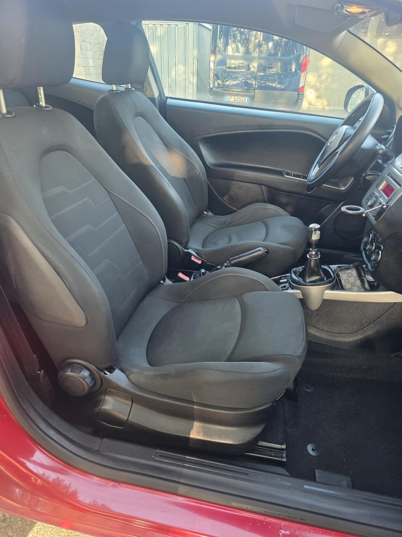 Alfa Romeo MiTo 1.4 78 CV 8V S&S Distinctive