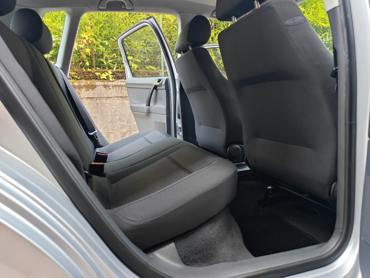 Volkswagen Polo 1.4 BENZINA 75cv / 91.000km / Unipro