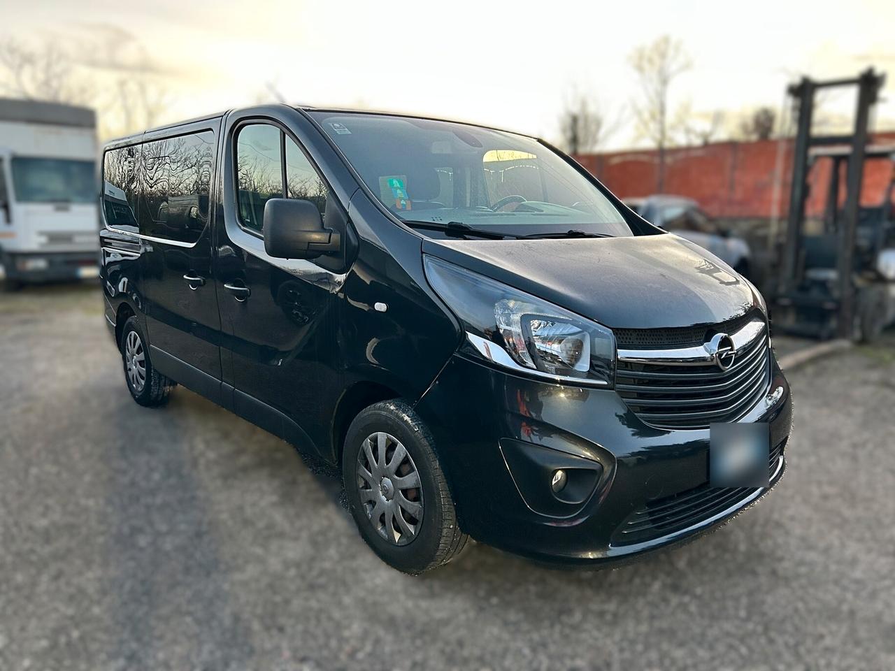 Opel Vivaro 1.6 CDTI 125CV 9 Posti - 2017 Motore Rotto