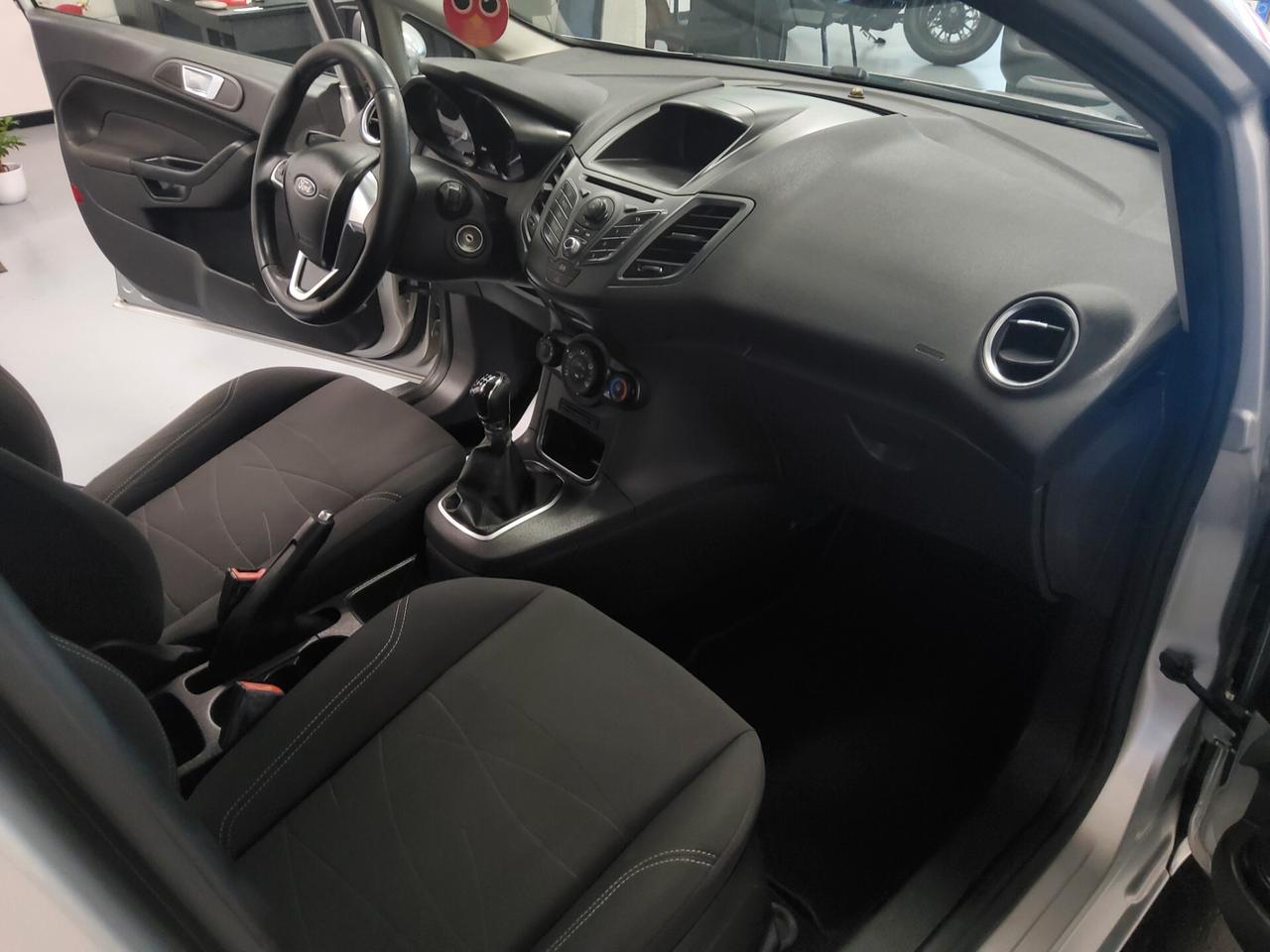 Ford Fiesta 1.5 TDCi 75CV 5 porte