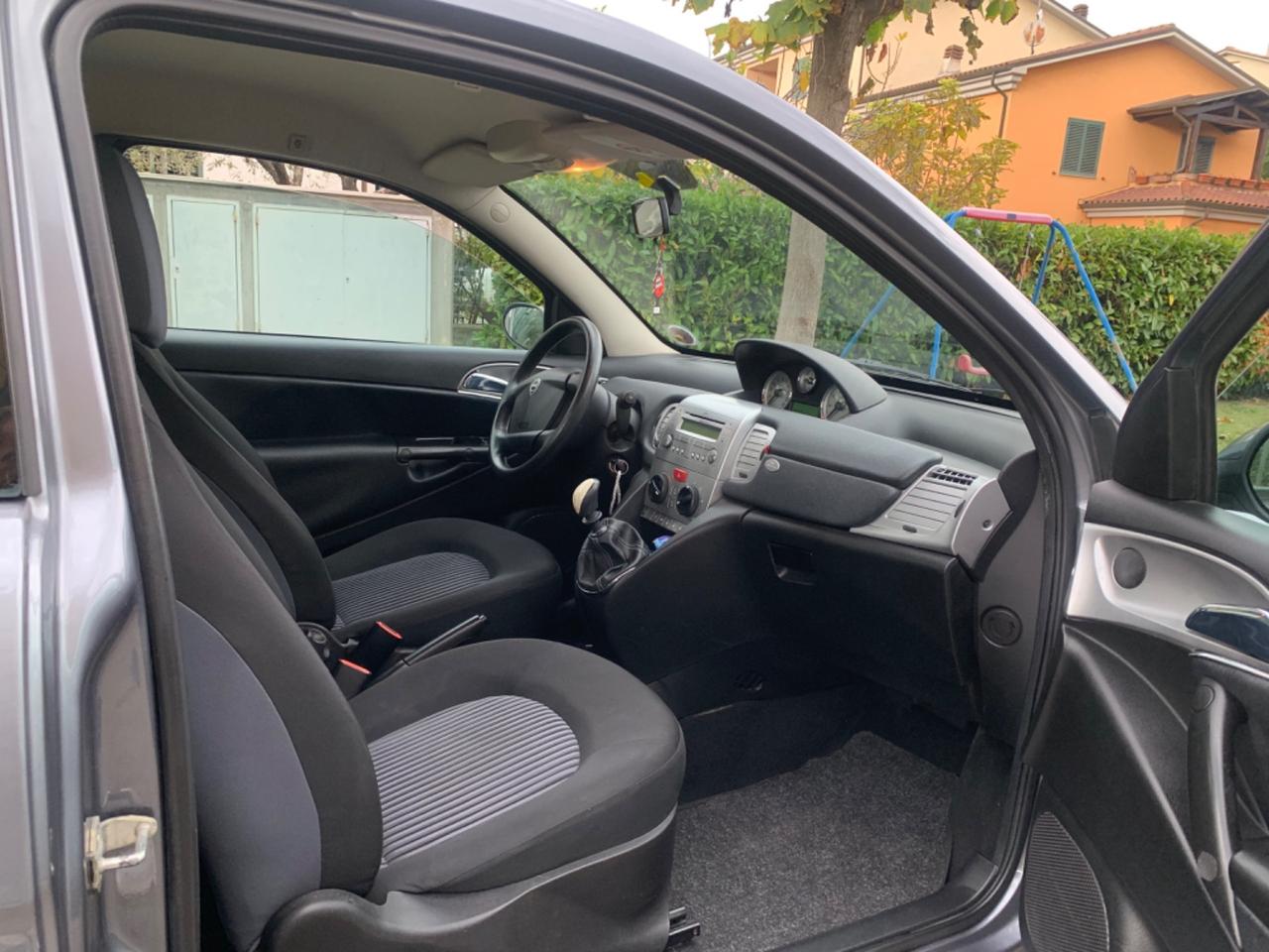 Lancia Ypsilon 1.2 modamilano restailing