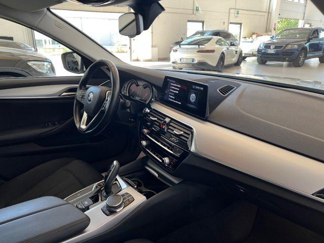 BMW 520 d Business //BELL1SS1MA//