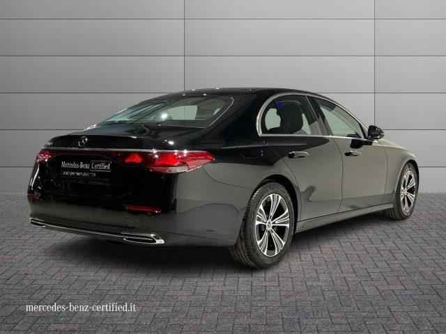 MERCEDES-BENZ E 220 d Mild hybrid Advanced Auto