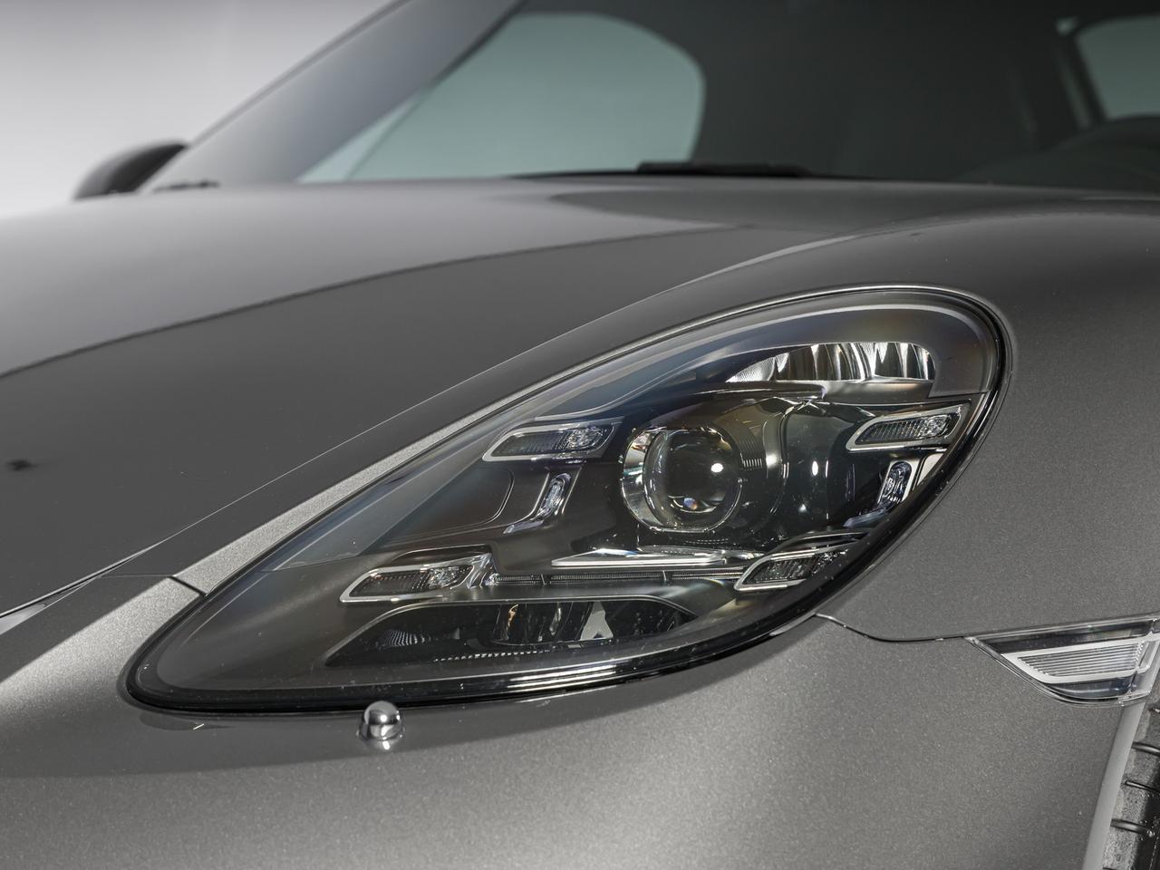 Porsche 718 Boxster 2.0 300cv pdk