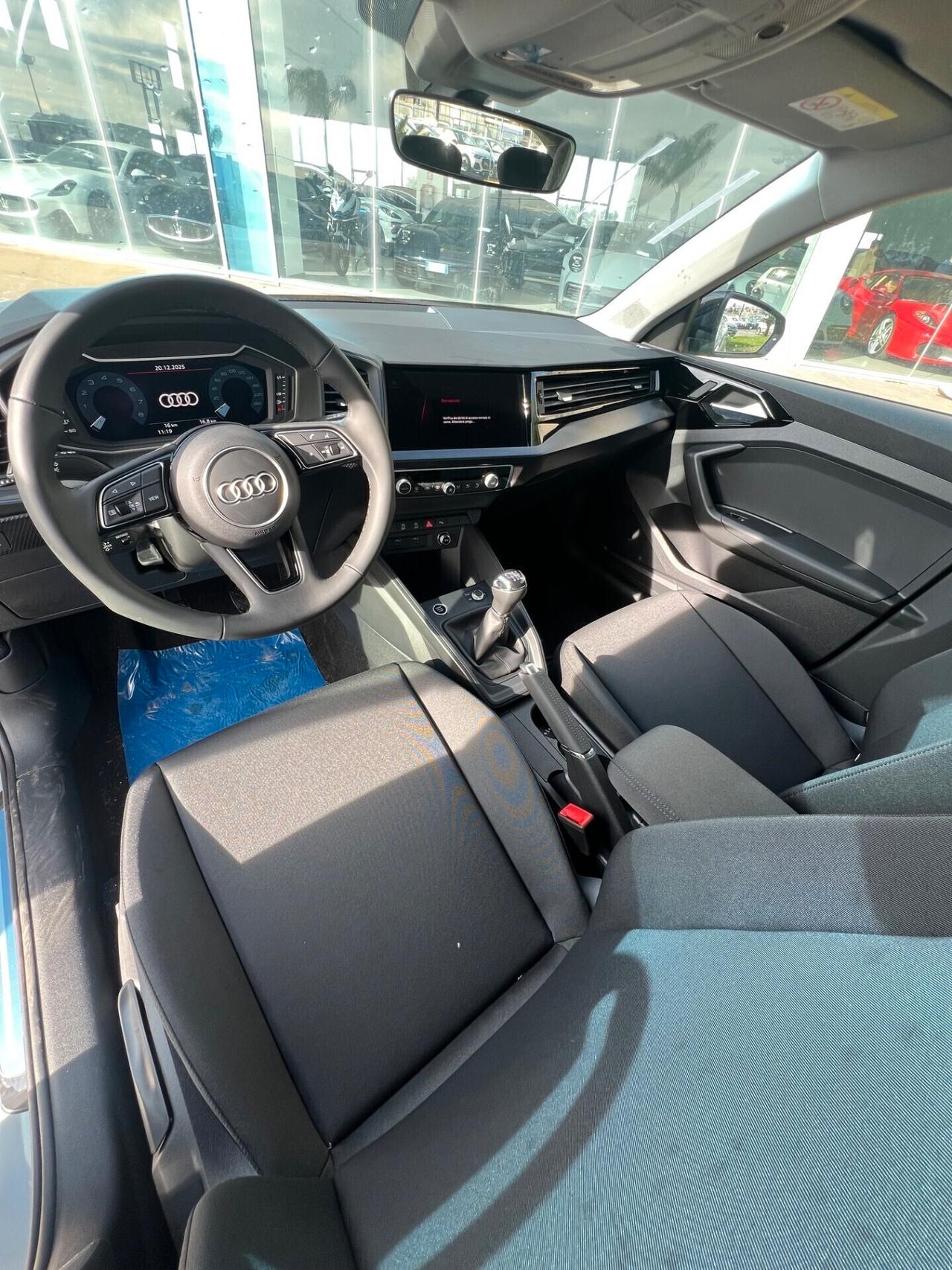 Audi A1 allstreet 30 possibilità noleggio no scoring