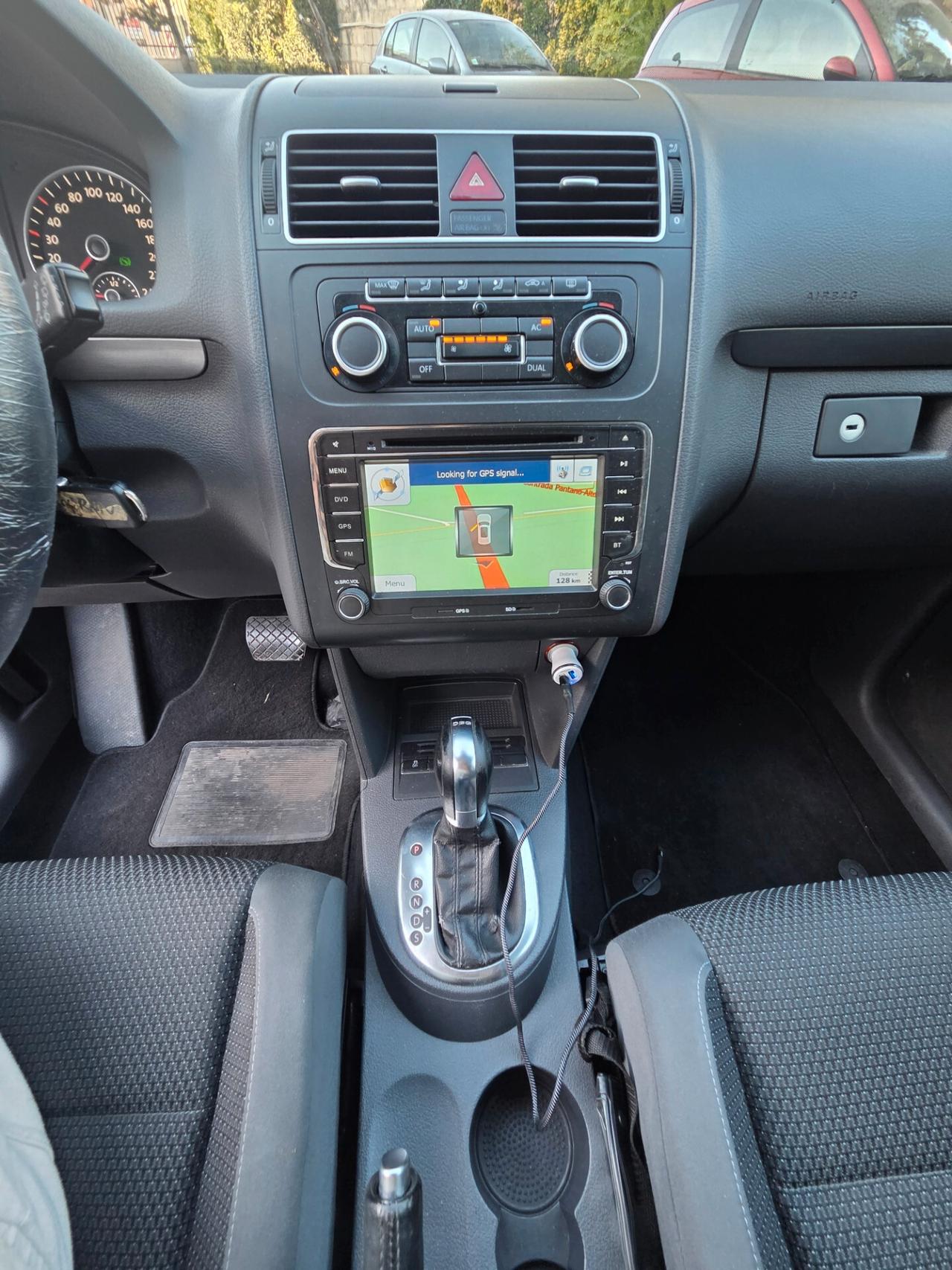 Volkswagen Touran 1.6 TDI 105cv DSG Highline
