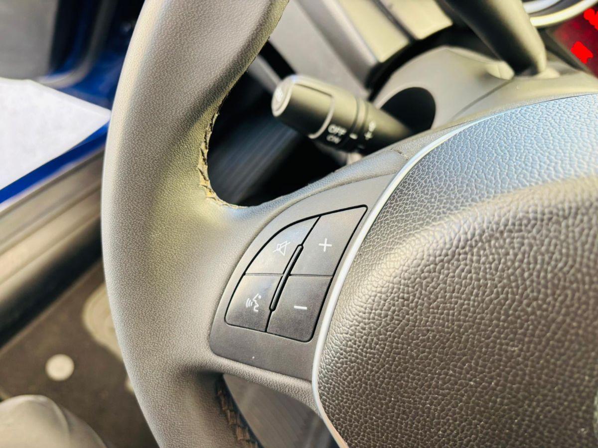 Alfa Romeo Giulietta 1.6 JTDm-2 105 cv Distinctive Facelift