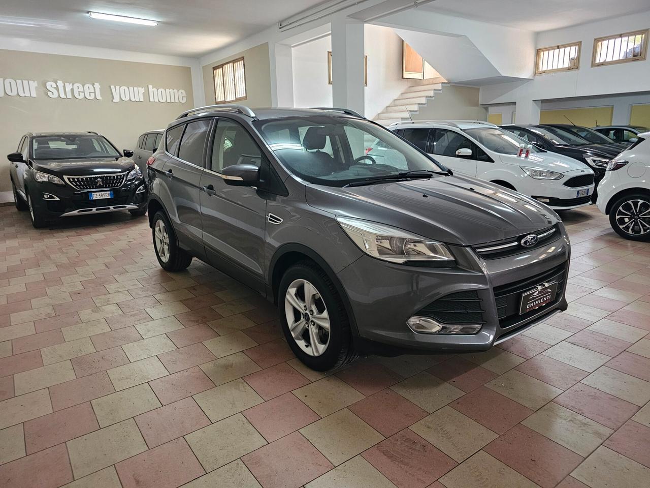 Ford Kuga 2.0 TDCI 140 CV 2WD Titanium