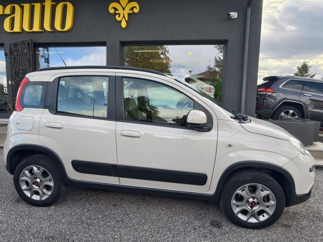 FIAT Panda 85cv Turbo S&S 4x4 trekking