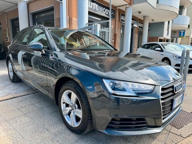 Audi A4 Avant 35 TDI S tronic Business