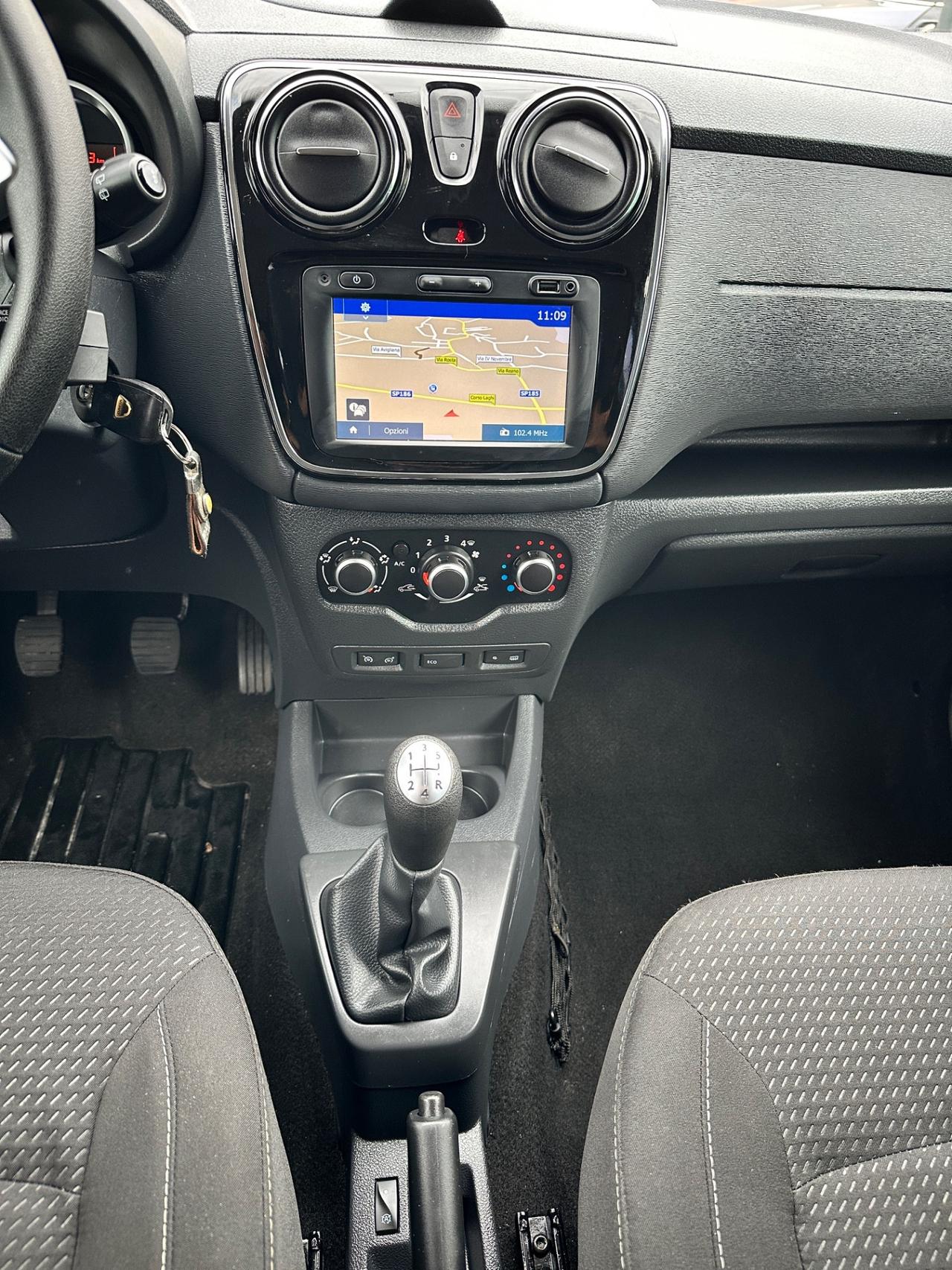 Dacia Lodgy 1.6 Benzina 7 posti Lauréate