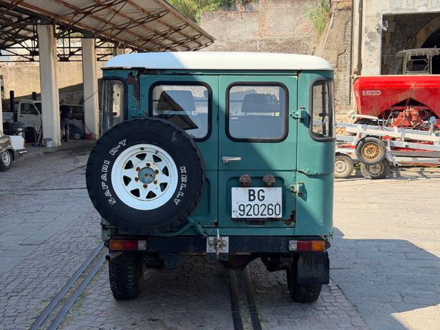 TOYOTA Land Cruiser BJ40