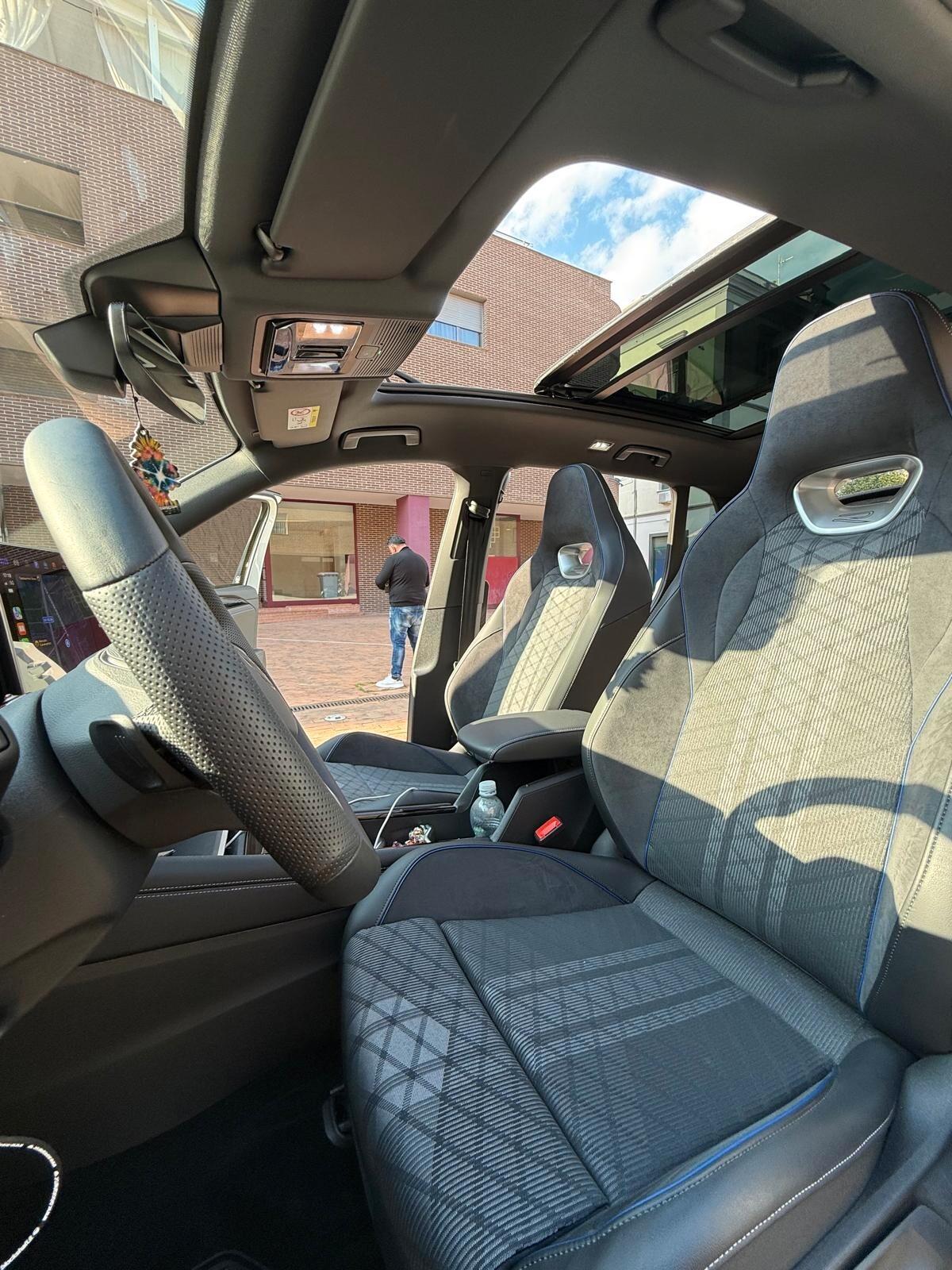 Volkswagen Tiguan 2.0 TDI 150 CV SCR DSG R-Line