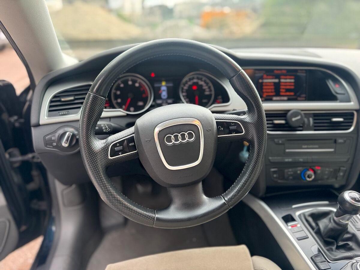 Audi A5 2.0 tfsi Ambiente