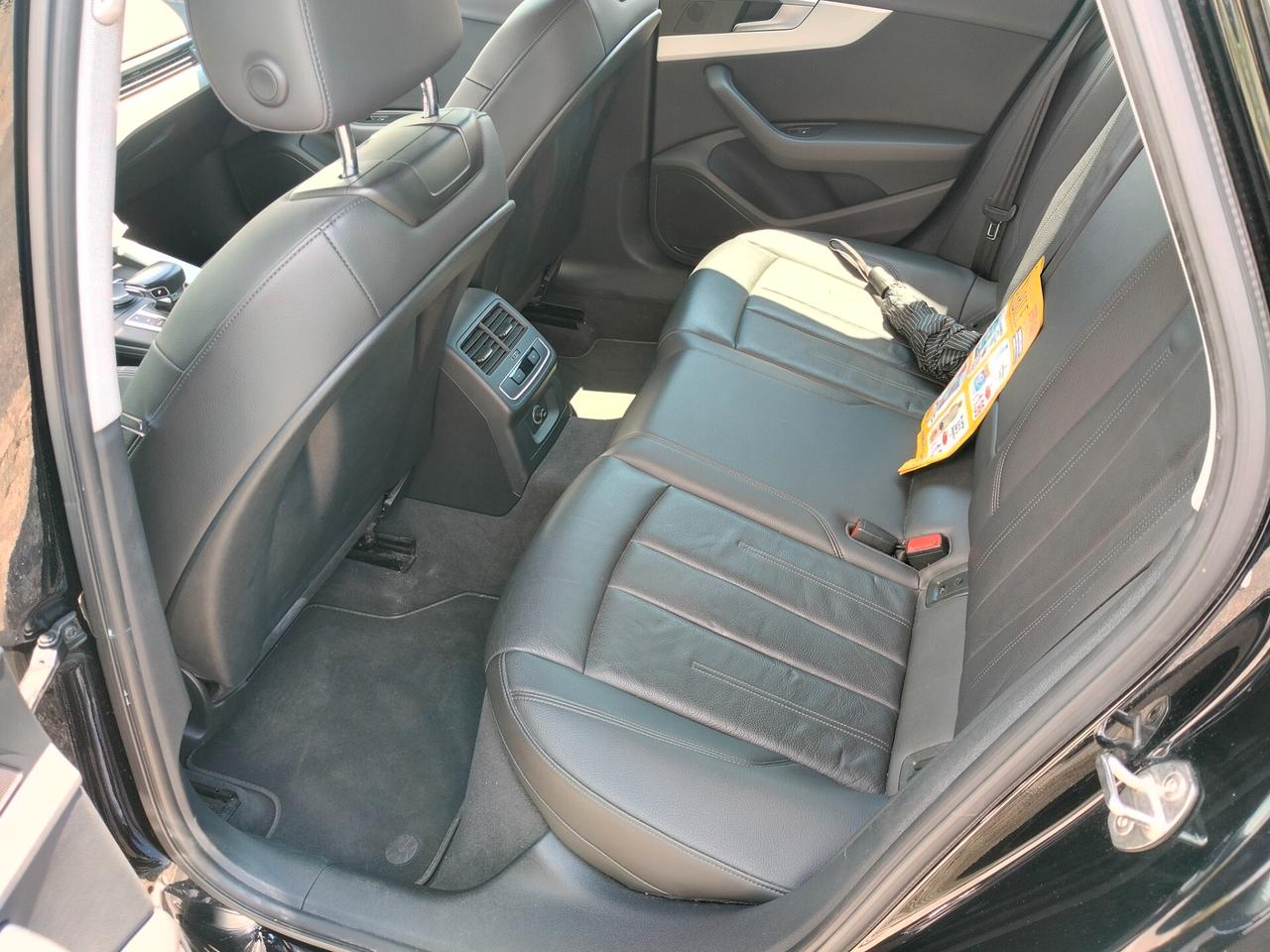 Audi A4 Avant 35 TDI S tronic Sport