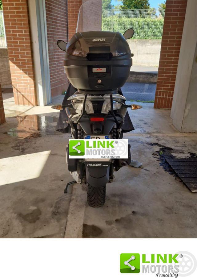 PIAGGIO MP3 LT 300 YOURBAN (unico proprietario)