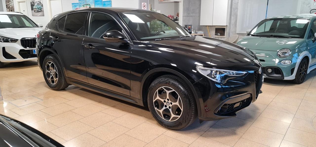 Alfa Romeo Stelvio 2.2 Turbodiesel 160 CV AT8 RWD Business