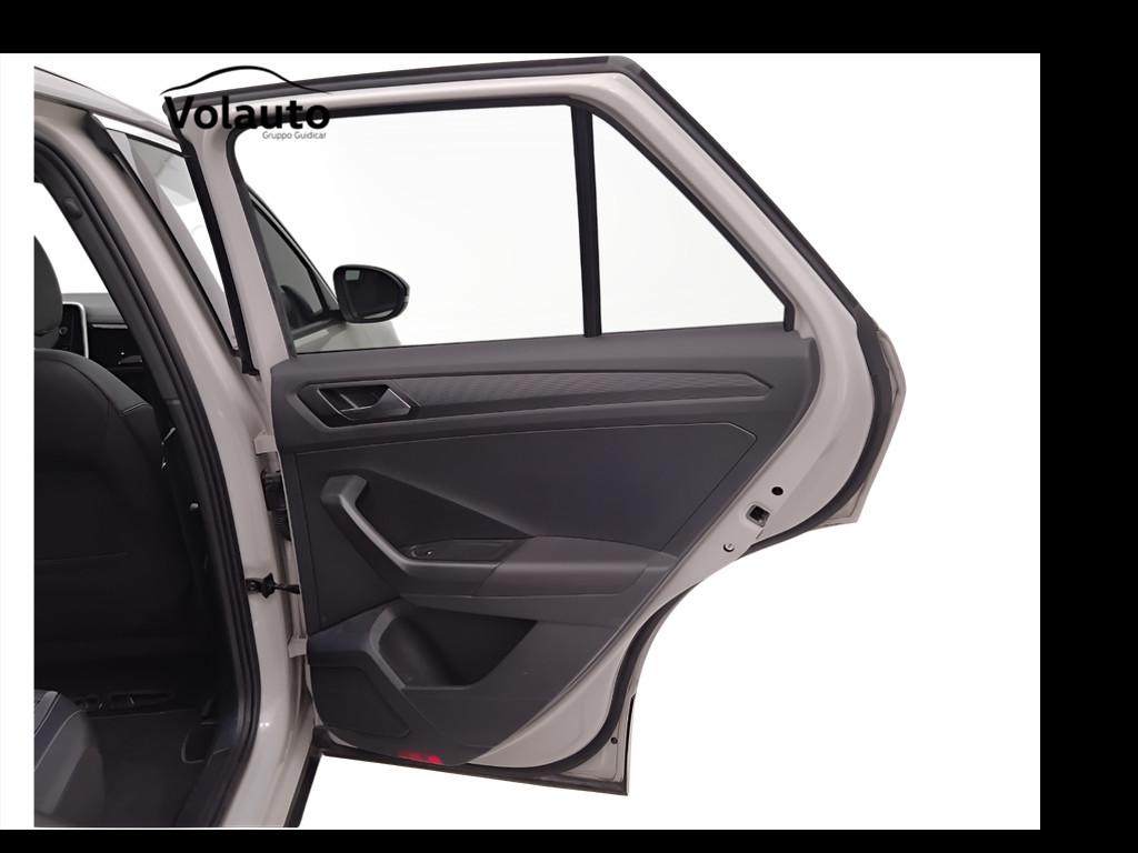 VOLKSWAGEN T-Roc I 2022 - T-Roc 1.0 tsi R-Line 110cv