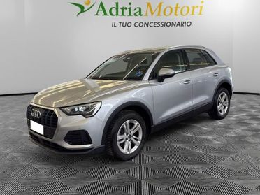 Audi Q3 35 TDI quattro S tronic Business Advanced