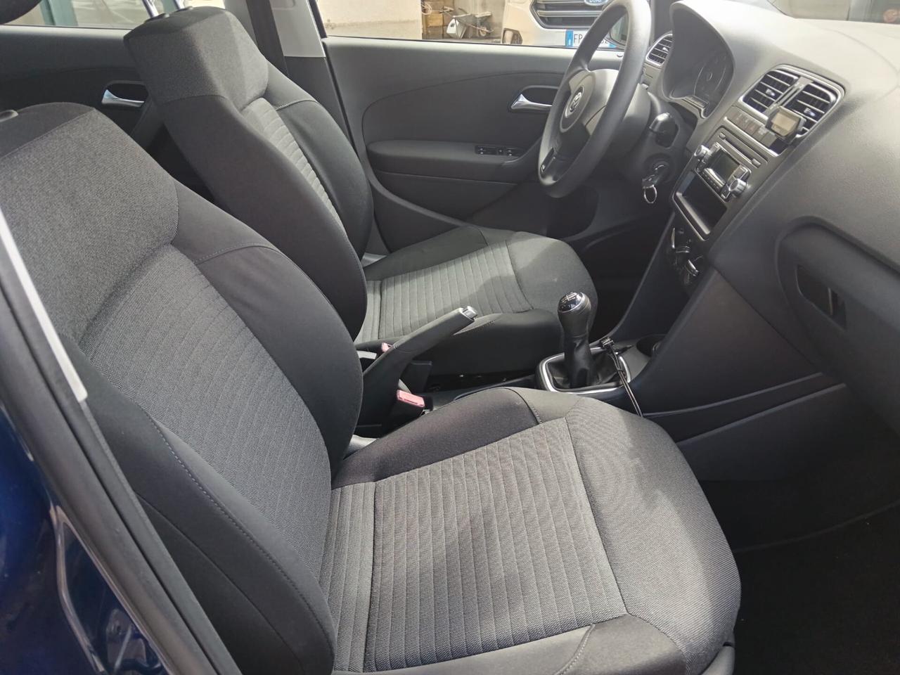 Volkswagen Polo 1.2 TDIComfortline - 2013