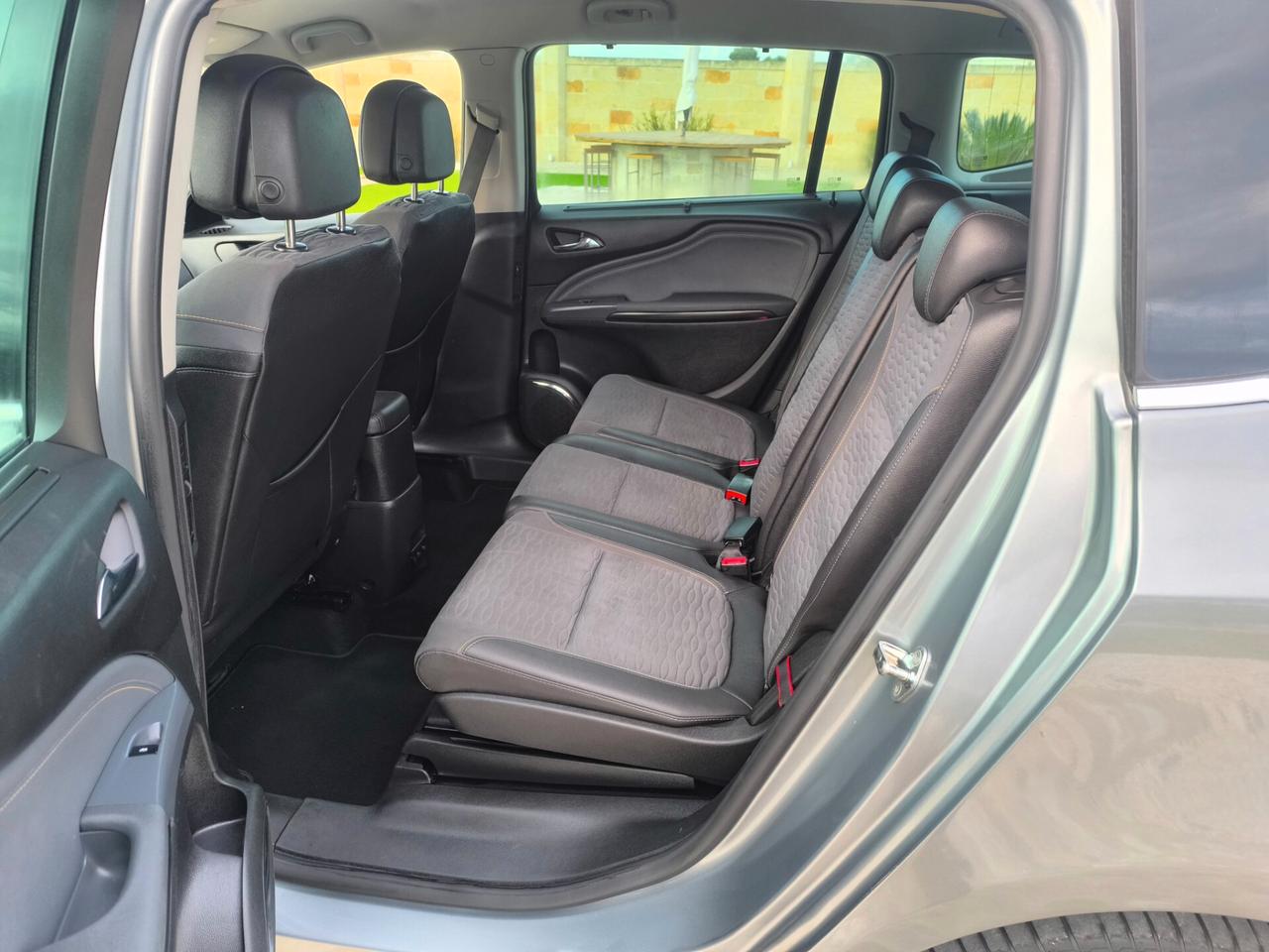 Opel Zafira Tourer 1.6 METANO Cosmo full optional perfetta