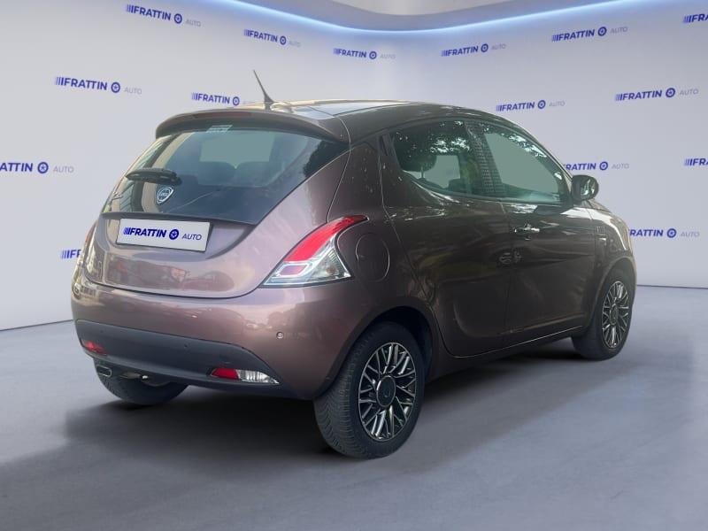 LANCIA YPSILON 1.2 69 CV 5 PORTE GPL E