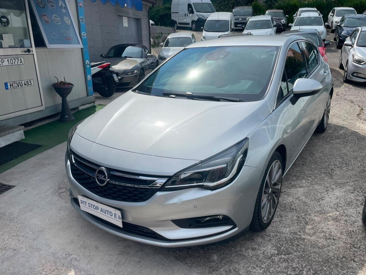 Opel Astra 1.6 CDTi 5 porte Business