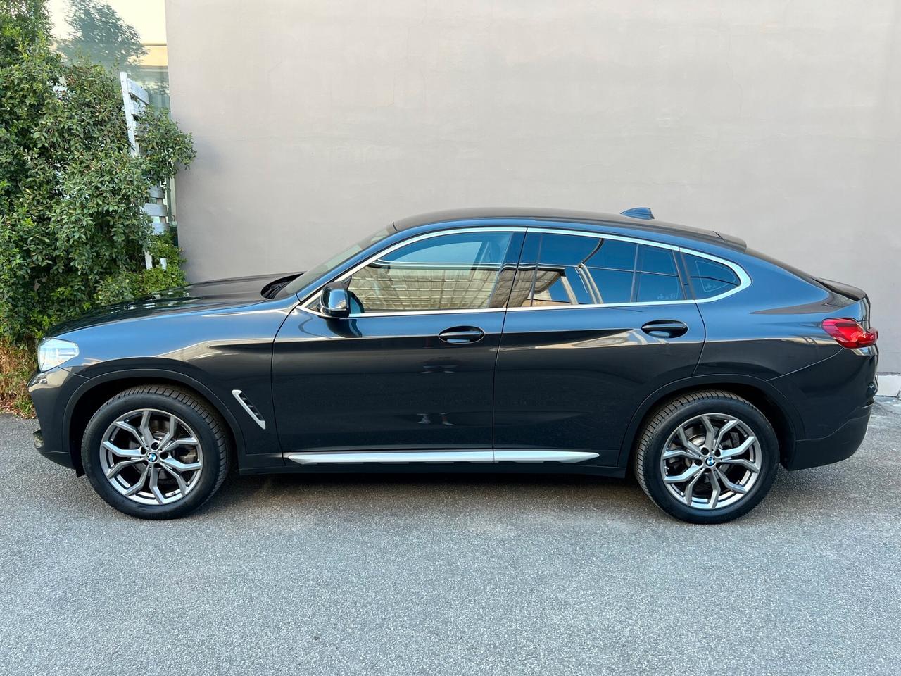 Bmw X4 xdrive20d xLine AUTOM. NAVI/LED/PELLE/19; PERFETTA