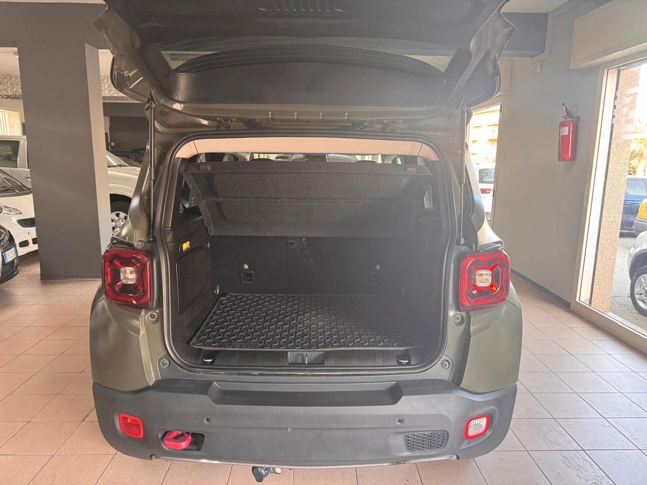 Jeep Renegade 2.0 Mjt 170CV 4WD Active Drive Low Trailhawk