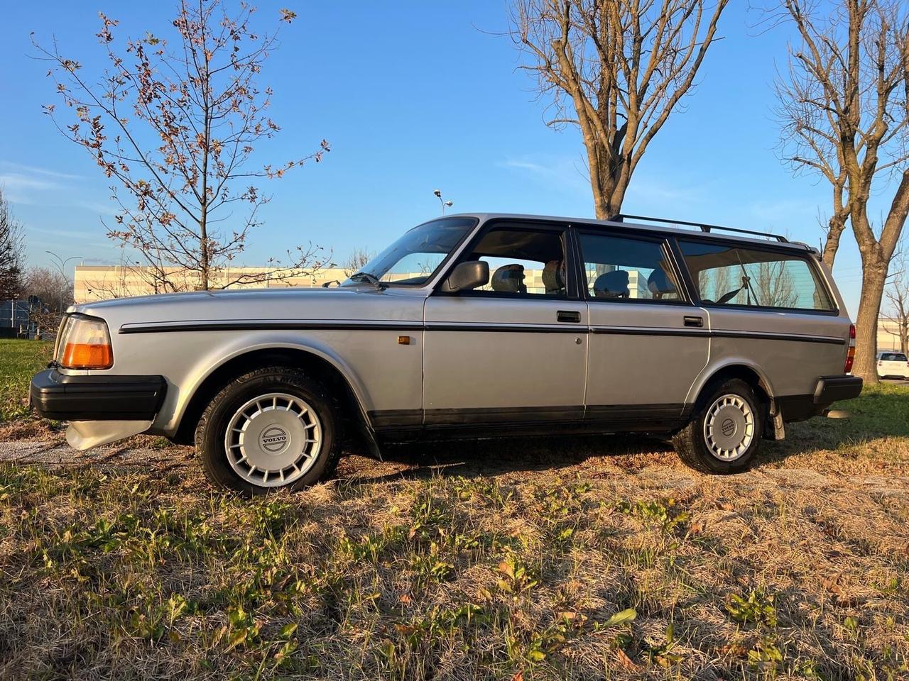 Volvo 240 2.0 Station Wagon Polar ASI CRS ITALIANA PERFETTA