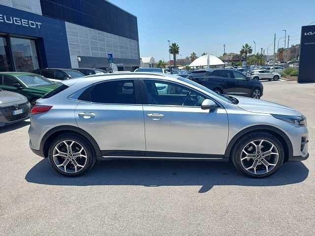 Kia XCeed 1.6 CRDi 136 CV MHEV DCT High Tech