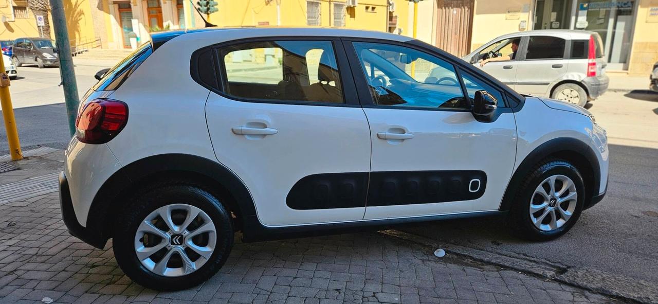 Citroen C3 PureTech 82 S&S Feel- Bi COLOR-AIR BUMP- NAVI-4 VETRI ELETTRICI
