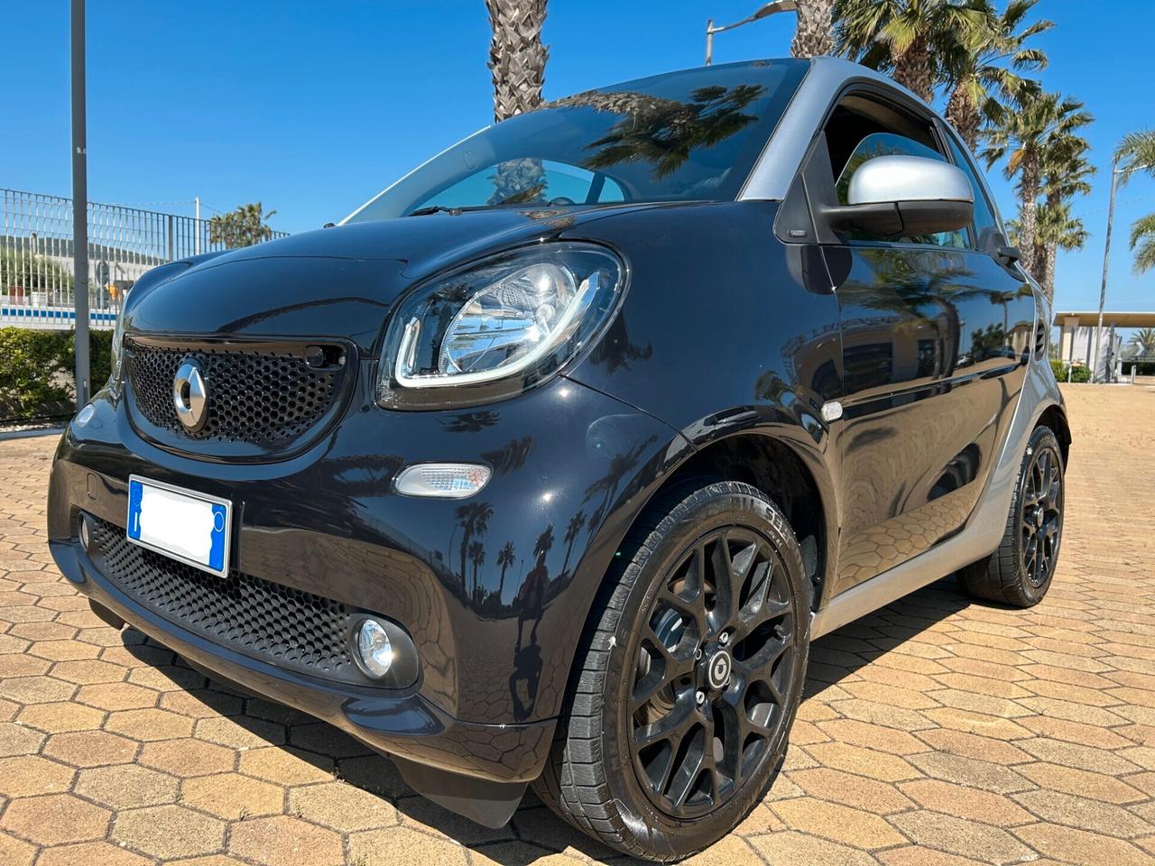 Smart ForTwo 70CV Passion AUTOM.F1 LED NAV C.16