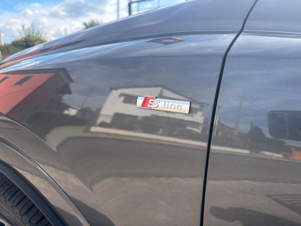 Audi Q3 40 TDI quattro S tronic line edition