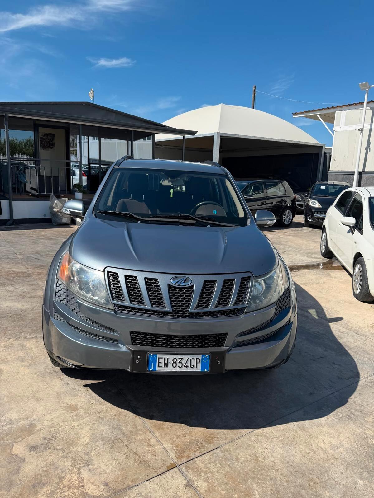 Mahindra XUV500 2.2 16V AWD W8