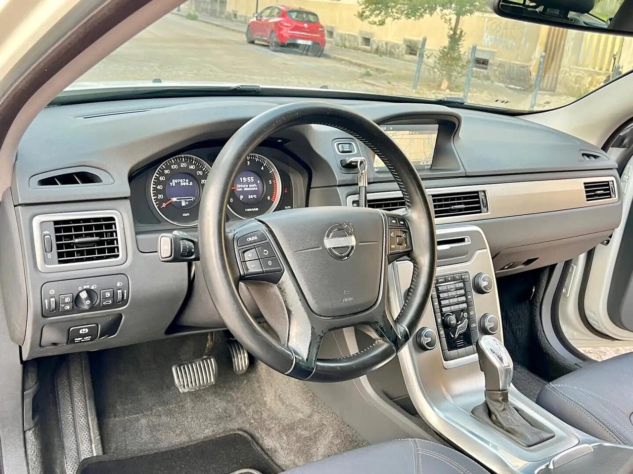 Volvo XC70 2.0 D4 163cv aut. Geartronic Kinetic