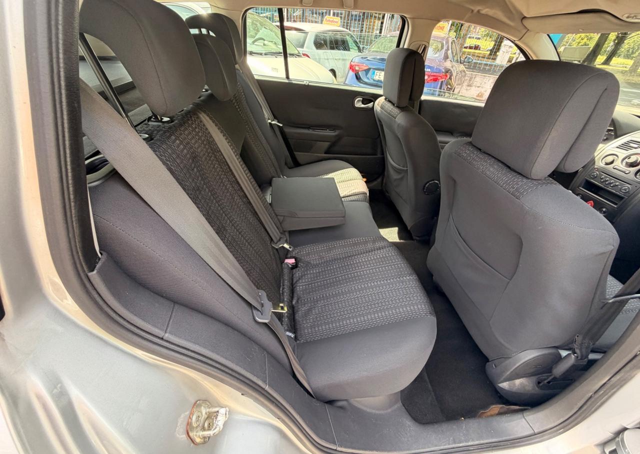 Renault Mégane 1.9 dCi/130CV Grandtour Luxe