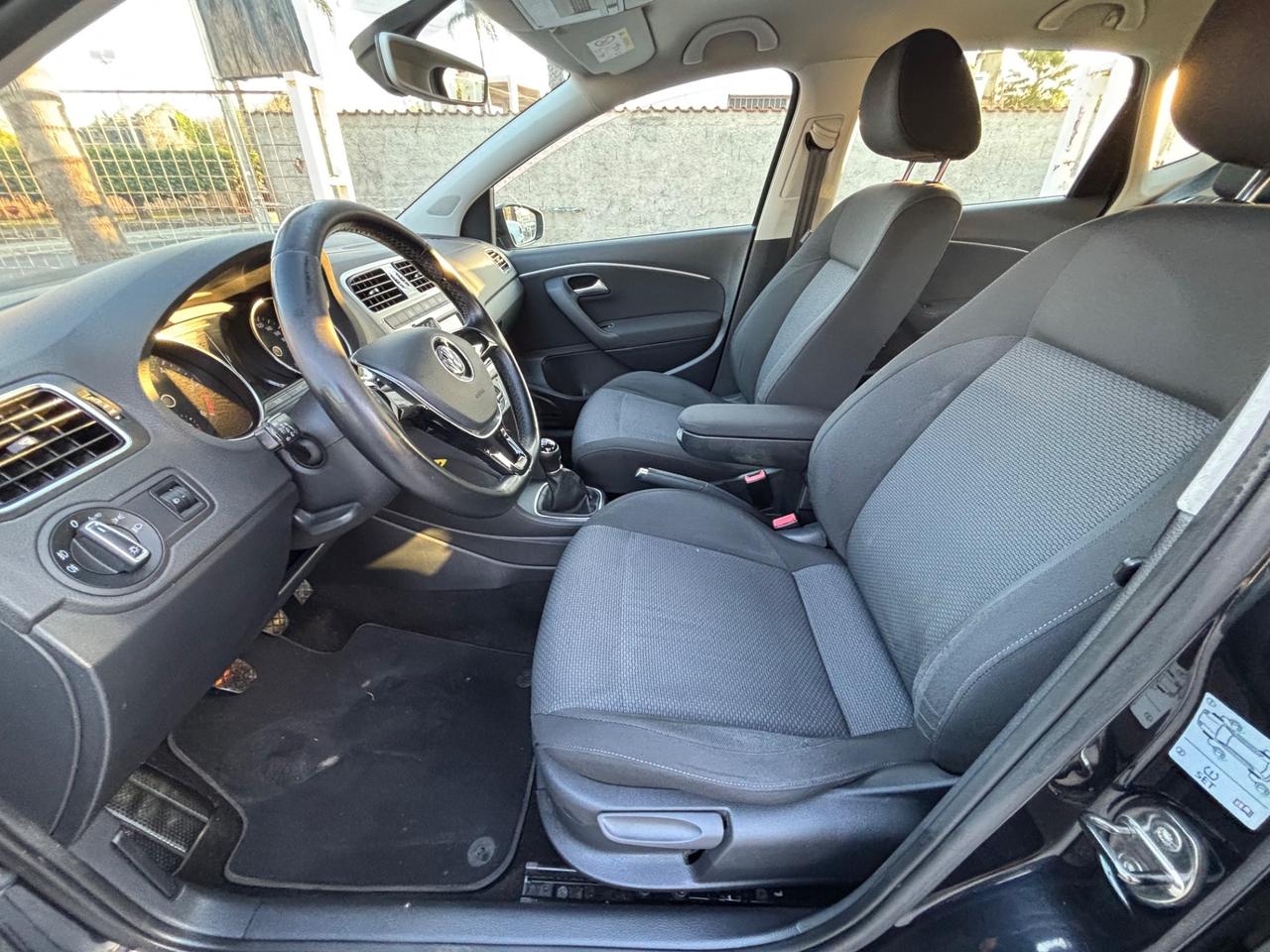 VW POLO 1.4TDI 90CV FULL OPTIONAL