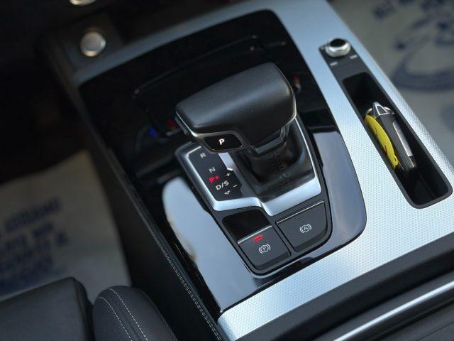 AUDI Q5 40 TDI 204 Quattro S-tronic Advanced