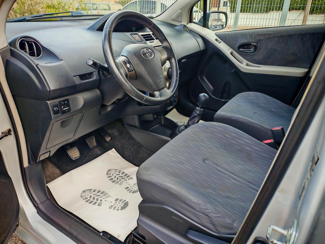 Toyota Yaris 1.4 D-4D Full Optional 2009