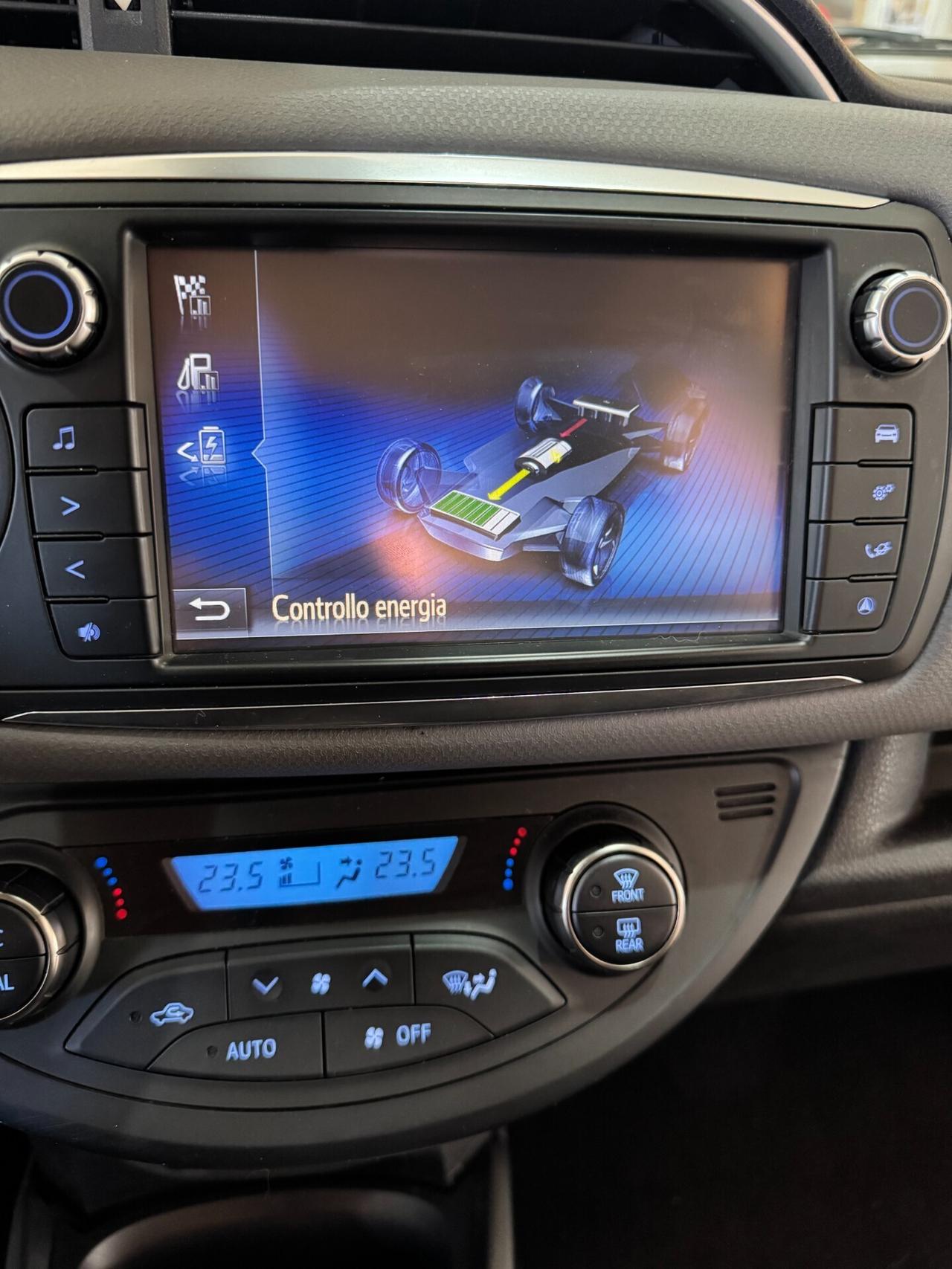 Toyota Yaris 1.5 Hybrid AUTOMATICA Business OK NEO