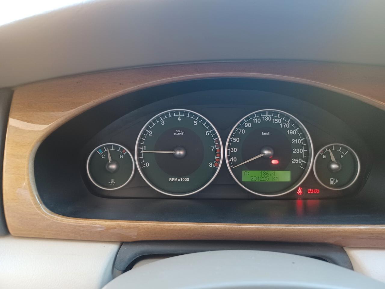 Jaguar X-Type 2.5 V6 24V GPL Executive 2002