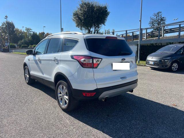 FORD Kuga 1.5 TDCI 120 CV S&S 2WD Titanium Business