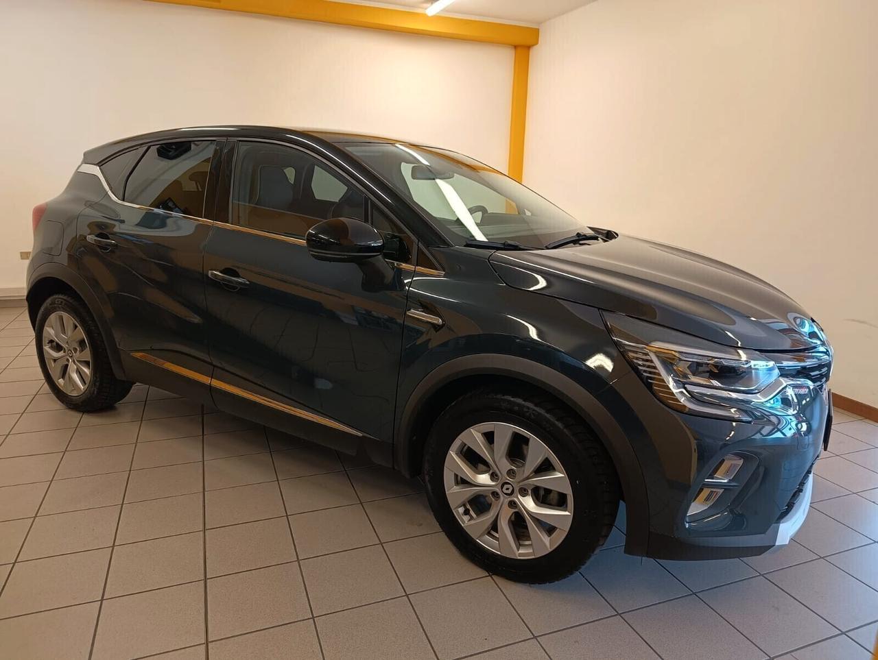 Renault Captur Plug-in Hybrid E-Tech 160 CV Intens